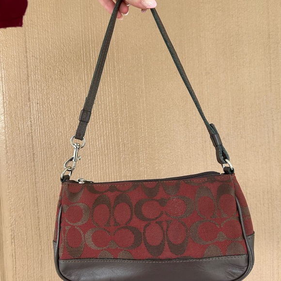 Coach Red and Brown Signature Shoulder Bag - Picture 6 of 8